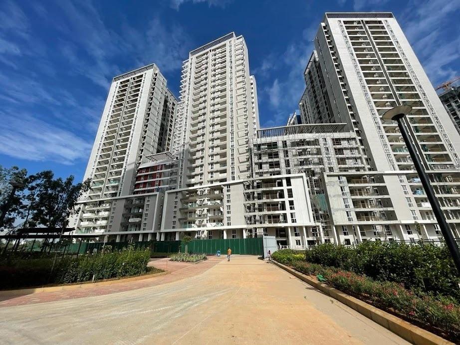 Serene At Brigade Cornerstone Utopia