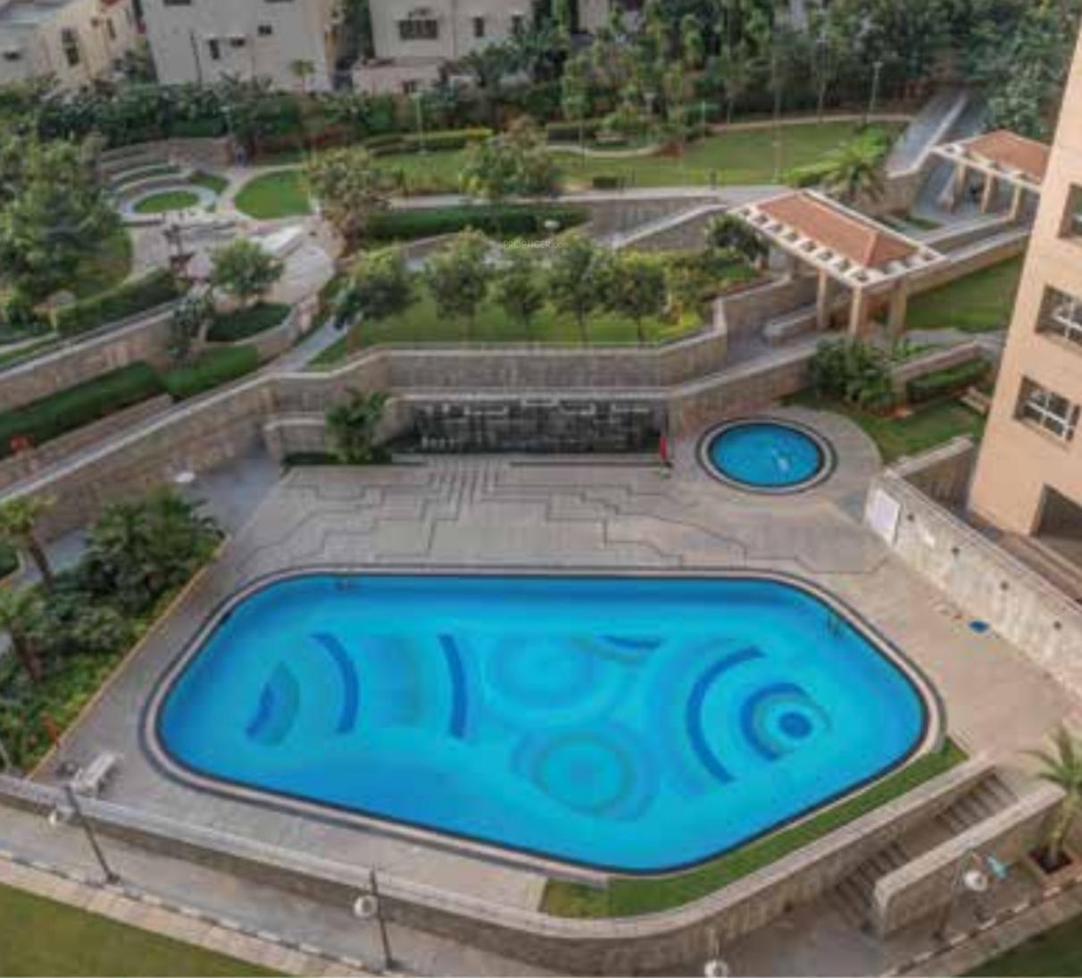  botanika-tower-a-and-tower-b Swimming Pool