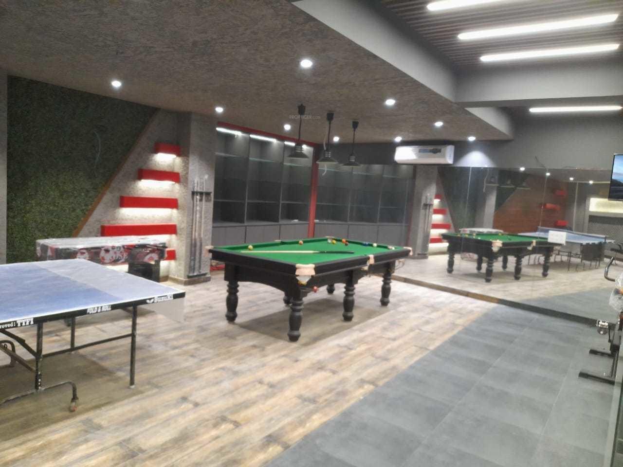  the-palm Indoor Games