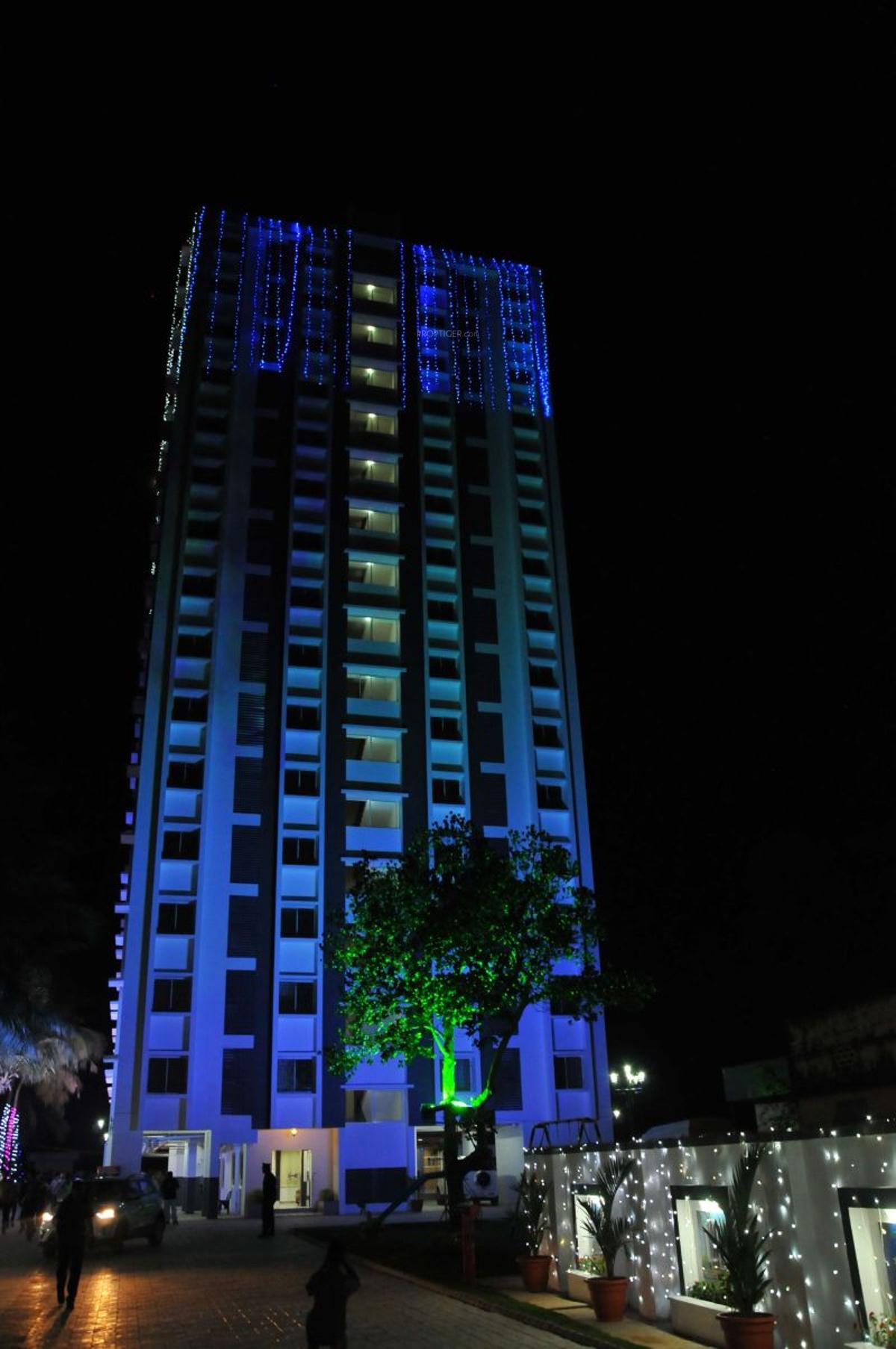 Images for Elevation of Confident Phoenix III