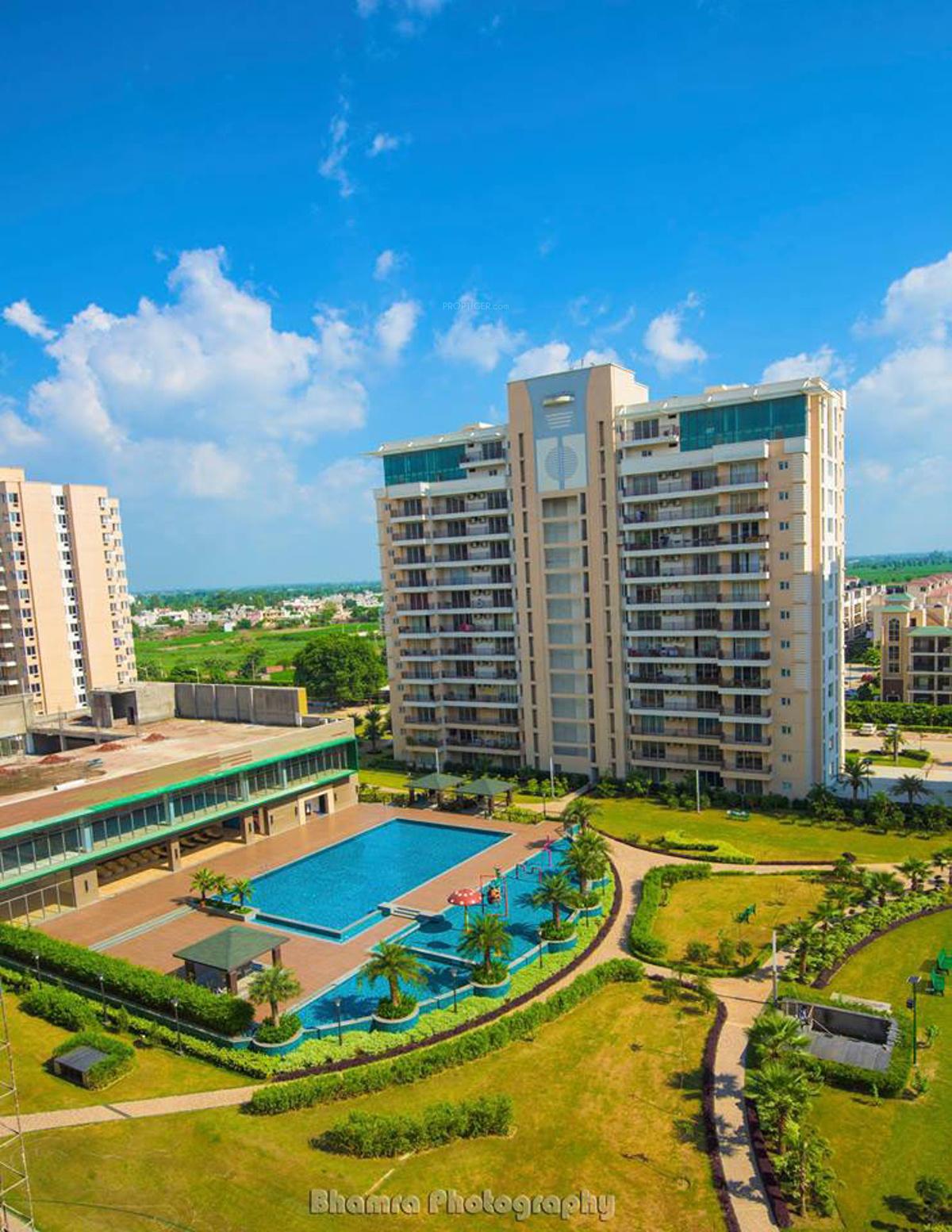 Images for Elevation of Omaxe Royal Residency