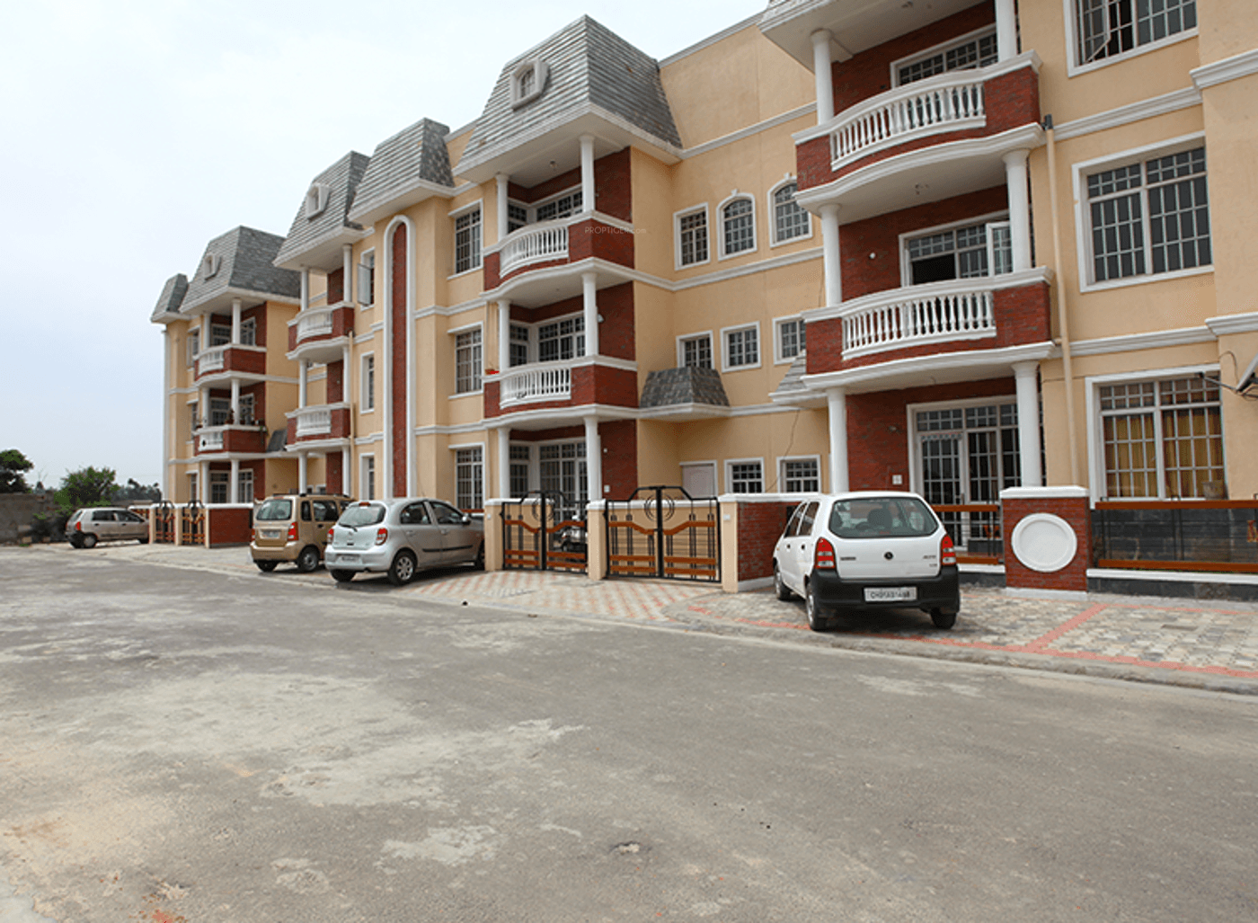 Images for Elevation of Eldeco Freedom Floors