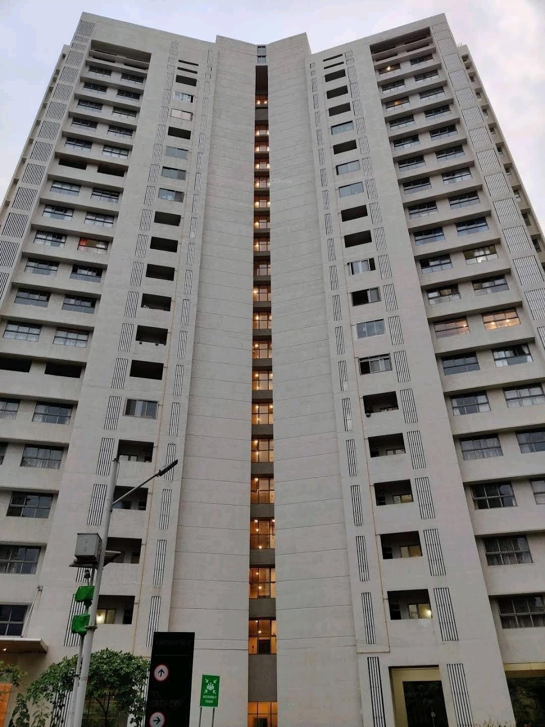 emerald-isle-t4-t5-t6 Elevation