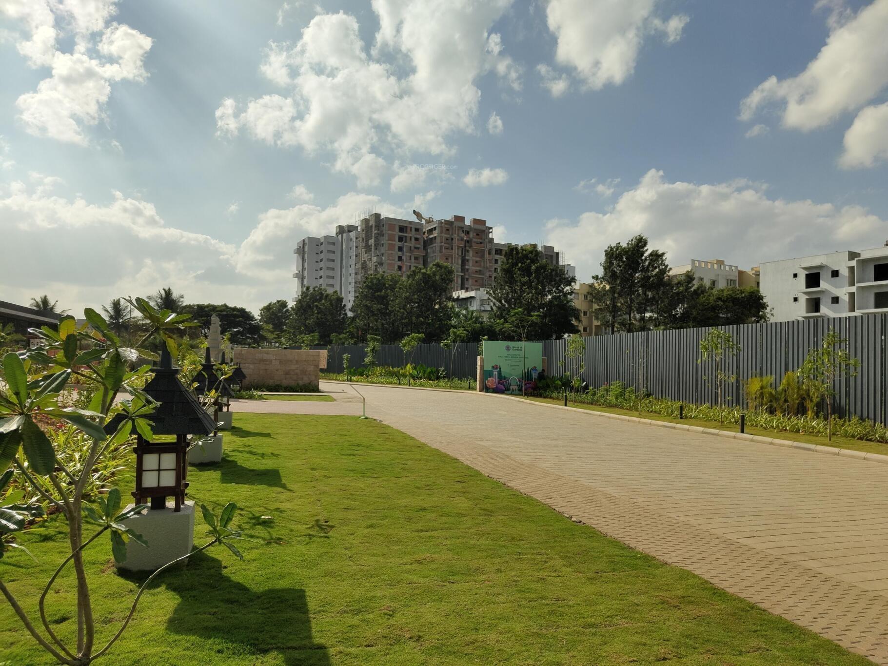 trendsquare-world-of-garden Landscape Garden and Tree Planting